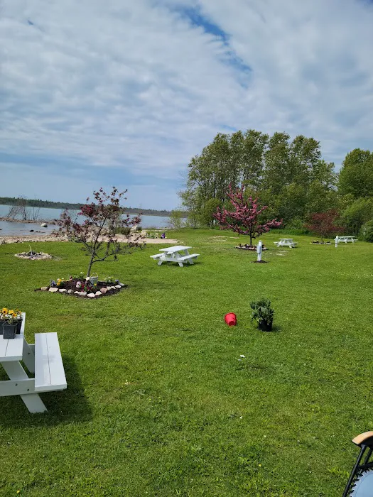 Peppermint Shores Campground Picture 5
