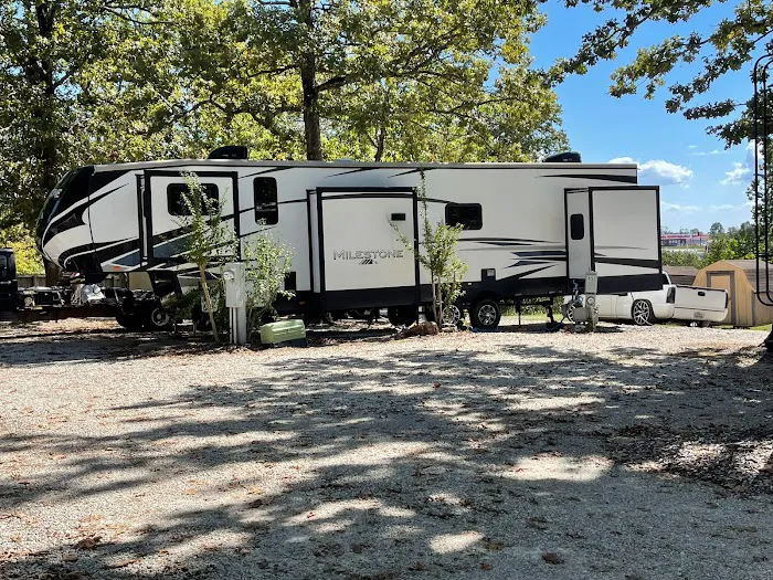 Carson’s Country RV Park Picture 2