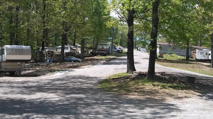 At Ease RV Park Picture 4