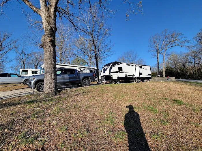 Treasure Lake RV Resort Picture 6