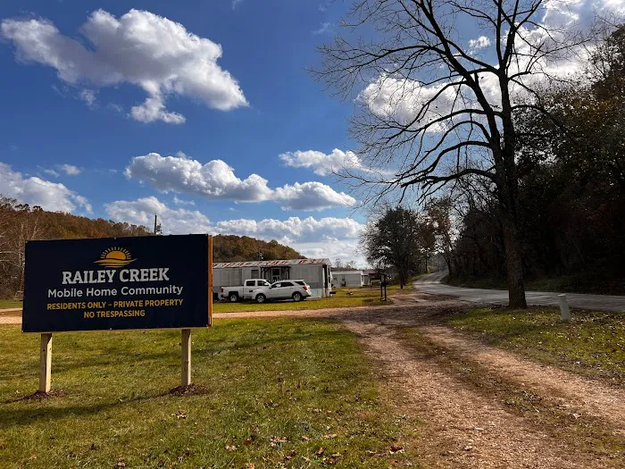 Railey Creek Mobile Home Community Picture 4