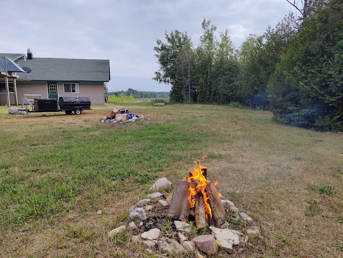Trailhead Bar, Restaurant & Campground Picture 9