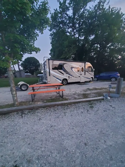 Lampe RV Park Picture 9