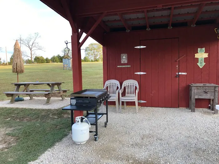 Kings River Hitchin’ Post RV & Campground Picture 1