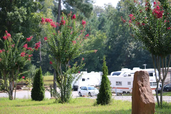 Cherokee Lakes RV Park Picture 1