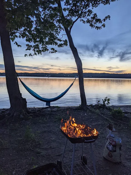Fondulac Park Carl Spindler Campground Picture 7