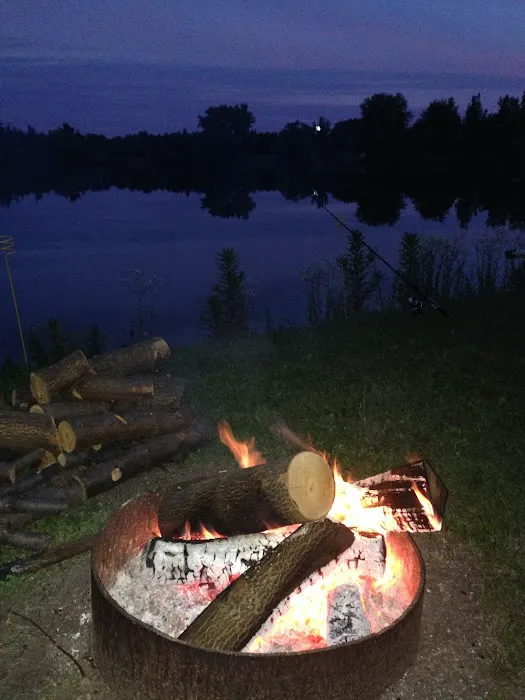 Leisure Lake Campgrounds Picture 4