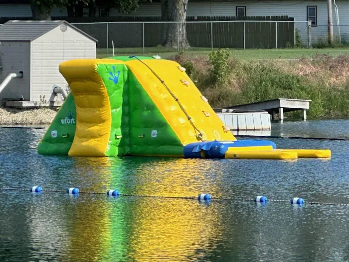 Crystal Lake RV Park Picture 7