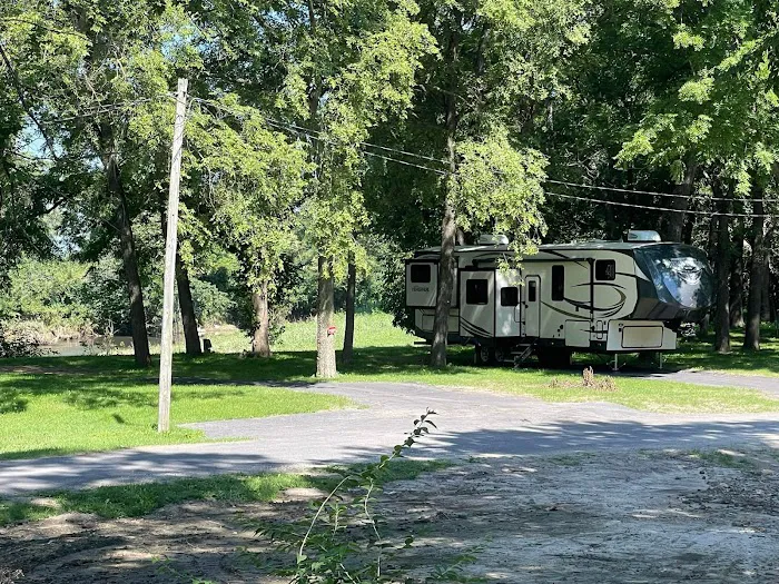Ruffit Park Campground Picture 1