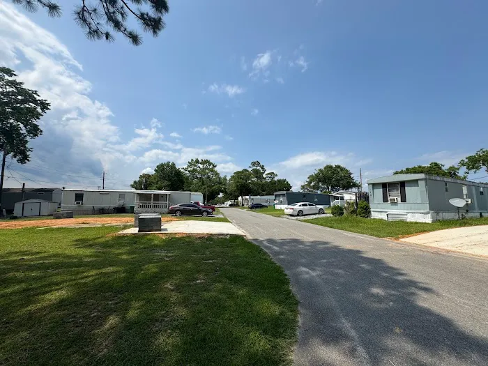 Isle of Pines Manufactured Housing Community Picture 10