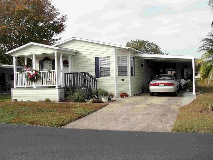 Colony Cove Mobile Home Park Picture 2