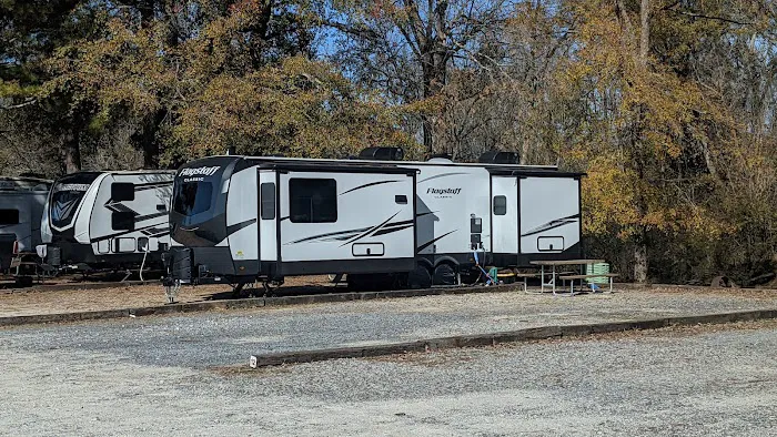 Cedar Creek RV & Outdoor Center Picture 10