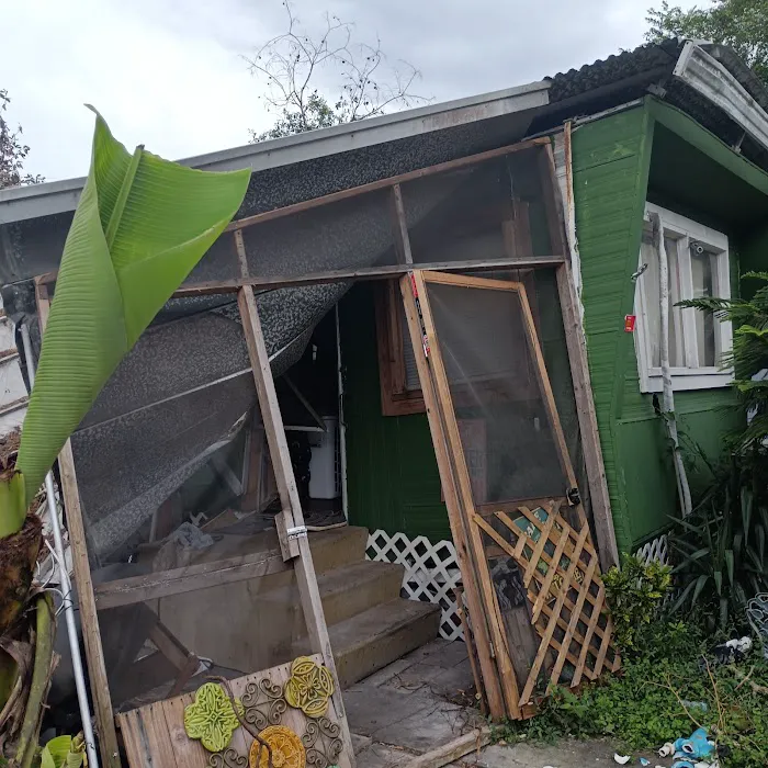 Halliday Village Mobile Home Picture 5