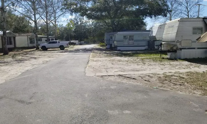 Tucker Road RV & Mobile Home Estates Picture 3