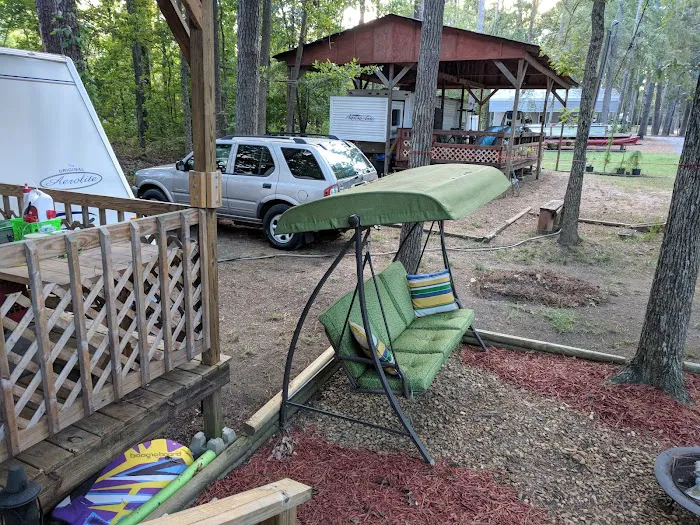 Burger Landing Campground Picture 6