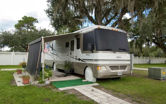 Southern Charm Picture 8