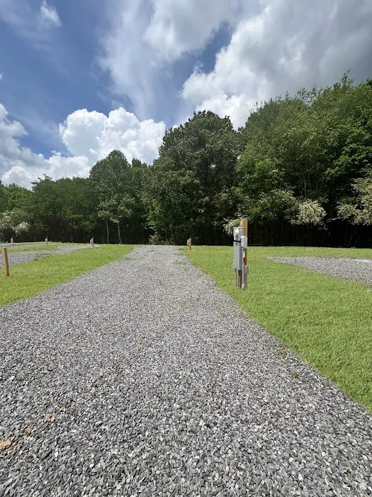 Knot Working Tiny Town RV Park Picture 6