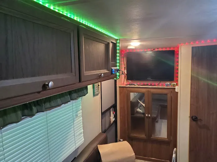 Aloha RV Park Picture 5