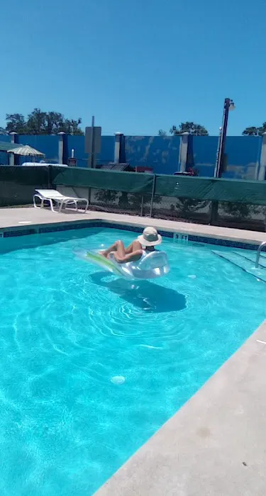 Aloha RV Park Picture 6