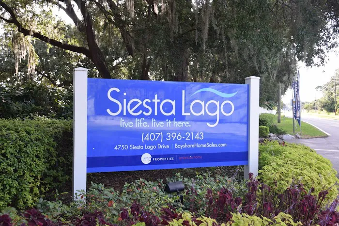 Siesta Lago Manufactured Home Community Picture 2