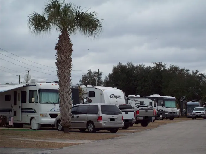 Kissimmee RV Park Picture 3