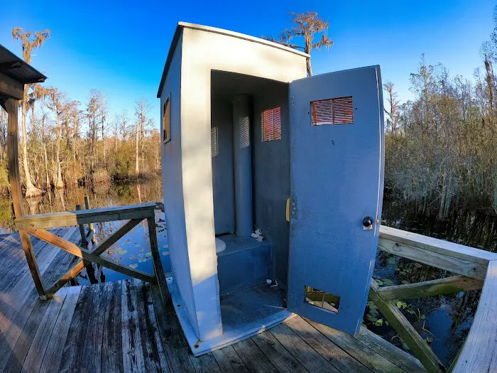 Big Water Canoe Shelter Picture 5