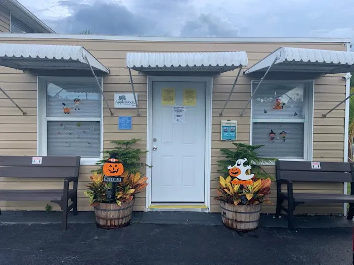 Osceola Mobile Village Picture 5