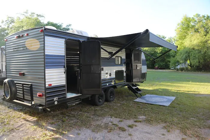 RV'S ADVENTURE FL, LLC Picture 1