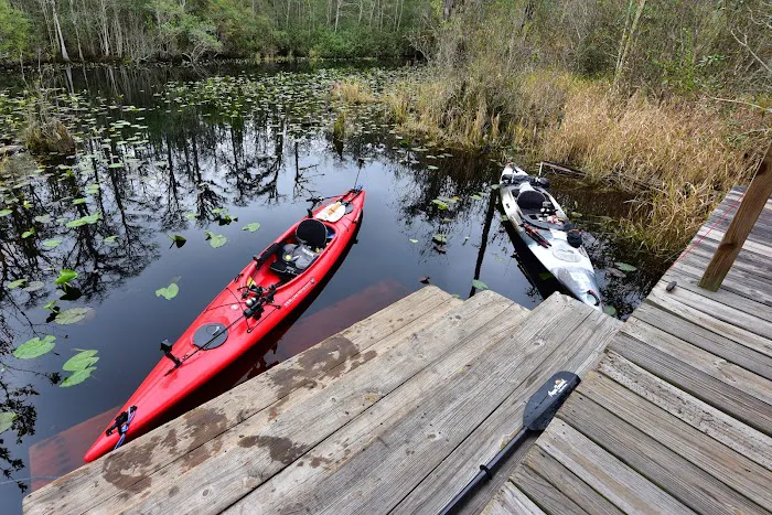 Minnies Lake Canoe Shelter Picture 5