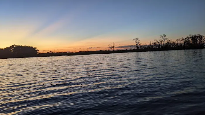 Oak Harbor Lodging & RV Resort Picture 10