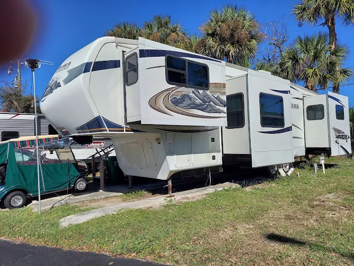 Palm Harbor Mobile Estates Picture 4