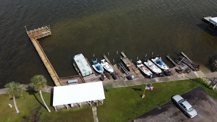 Oak Point Mobile Park Picture 6