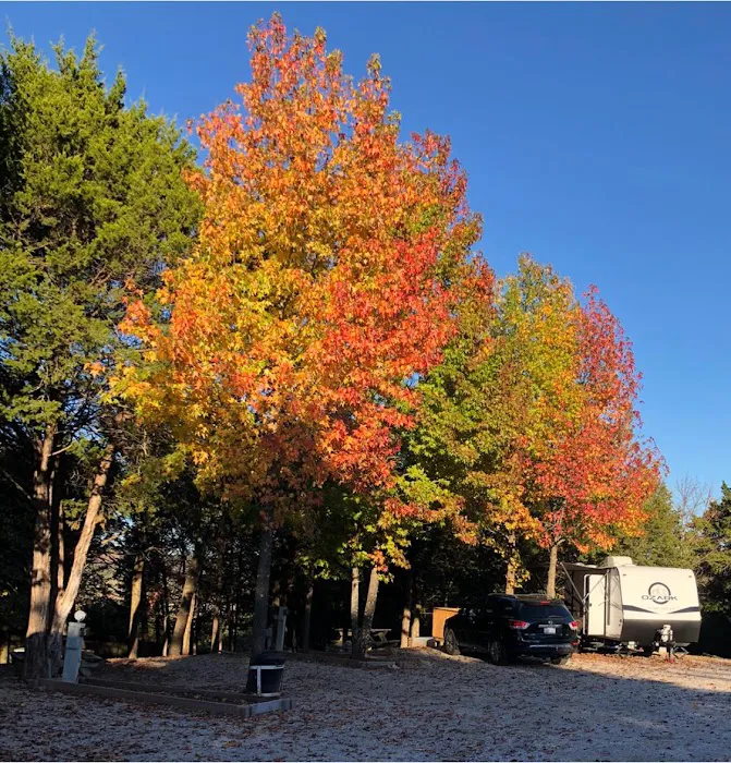 Lakeview RV Campground Picture 8