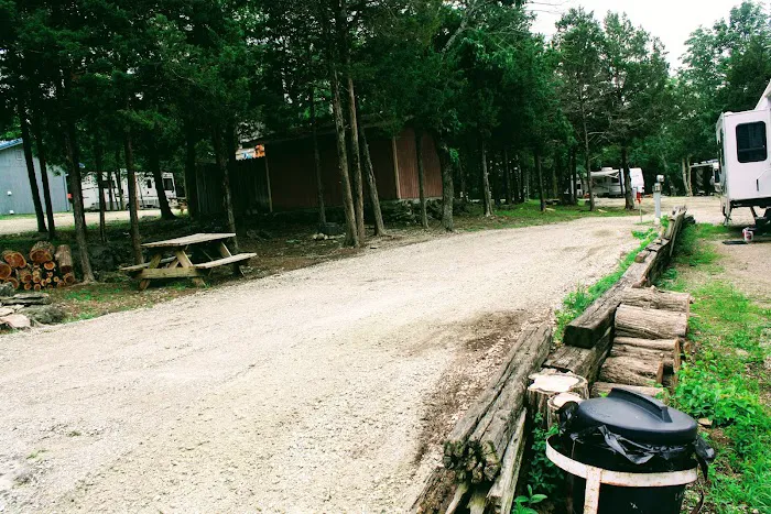 Lakeview RV Campground Picture 7