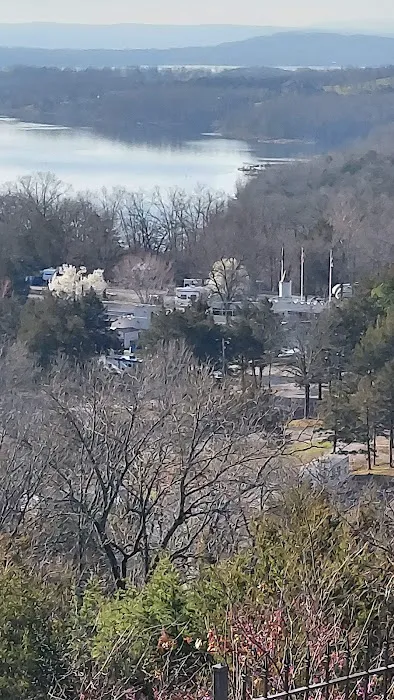 Castle View Country Club Picture 2