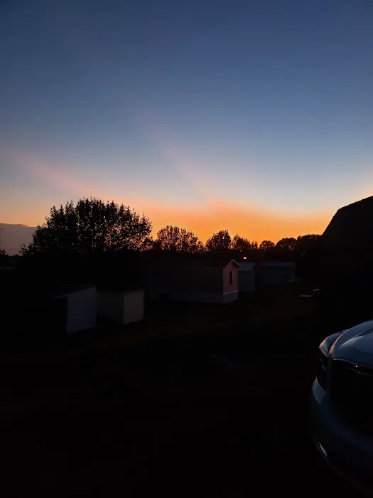 Sunset Ridge Mobile Home Park and rv's Picture 9