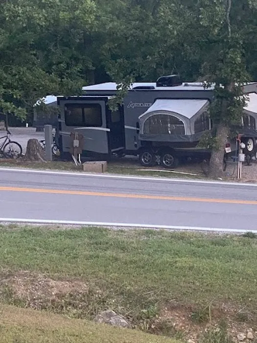 Table Rock Lake RV Resort Picture 6