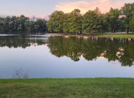 Tin Cup RV Park - Mahomet, Illinois