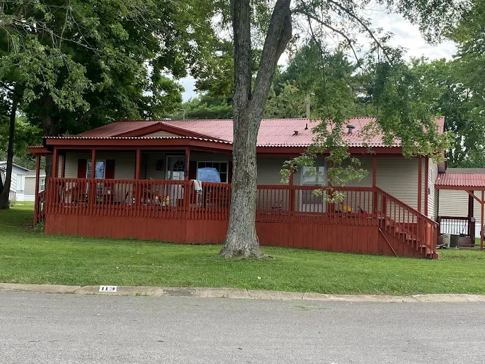 Ozark Highlands Homes & RV Resort Picture 8