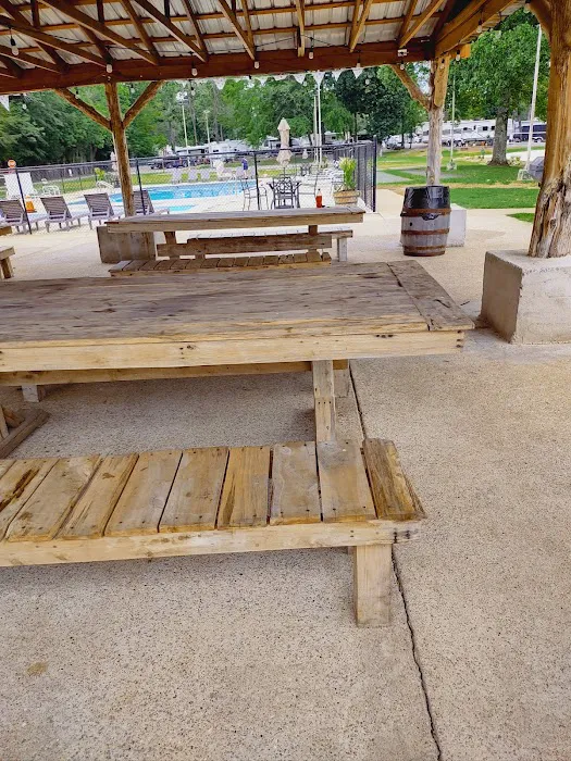 TN 40 & RV Park - Free Wifi Picture 9