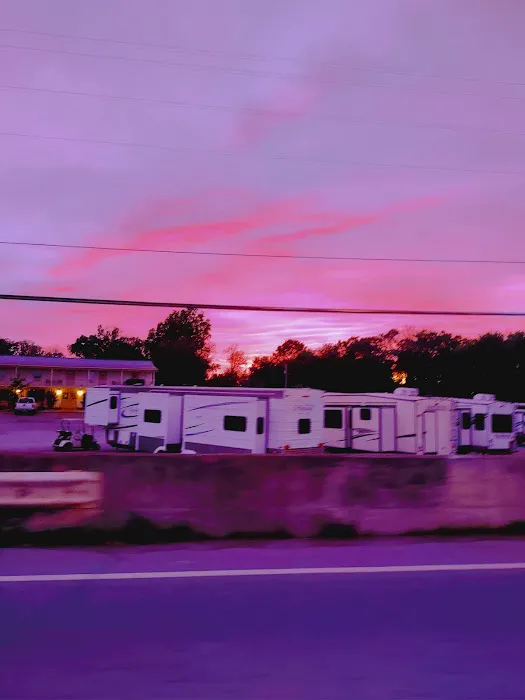 TN 40 & RV Park - Free Wifi Picture 3