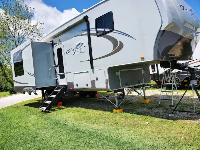 Berryville RV Park Picture 5