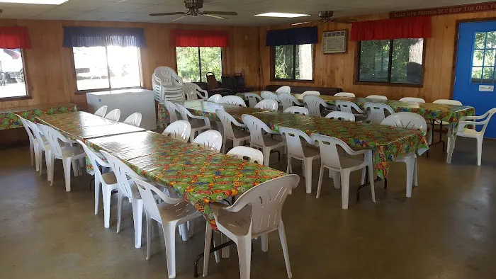 Wanderlust RV Park & Cabins Picture 3