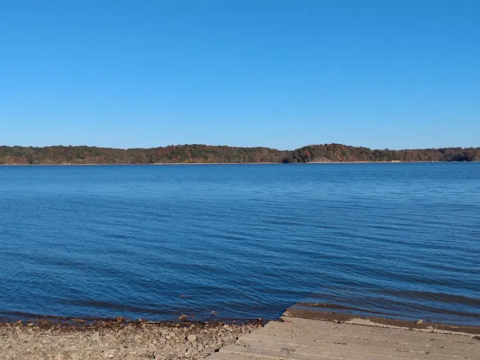Cravens Bay Self-Service Campground & Boat Ramp Picture 6