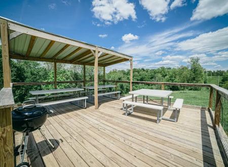 NWA Hideaway