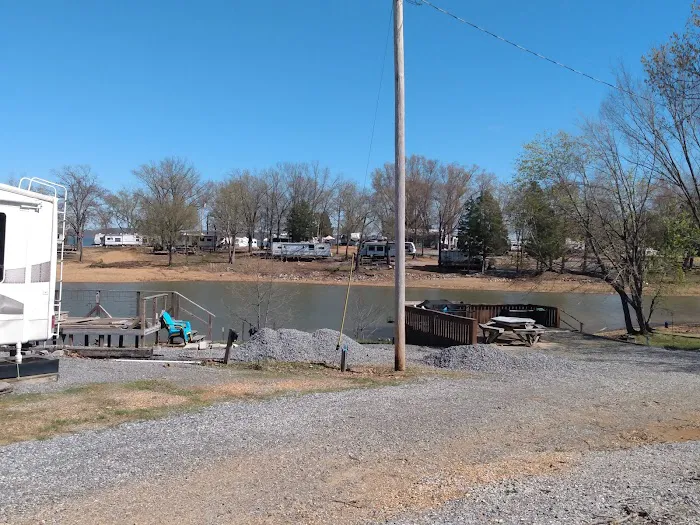 Southern Komfort Camp & Marina Picture 6