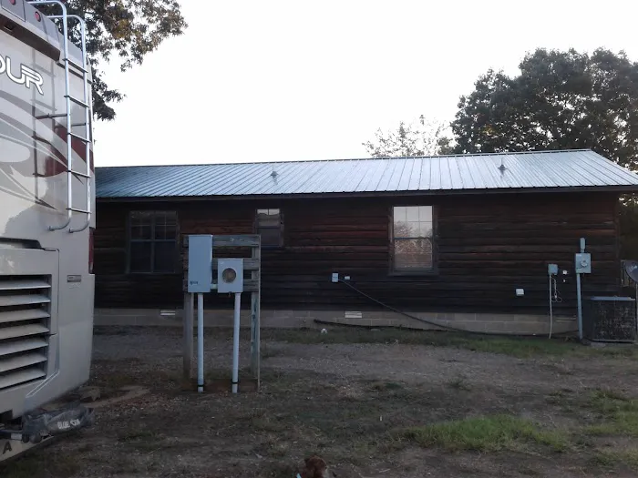 Chateau Aux Arc RV Park Picture 1
