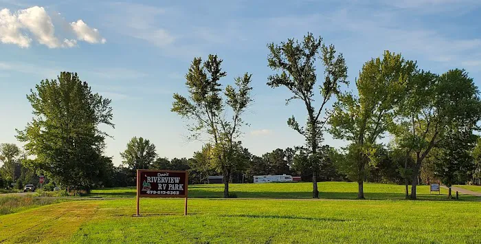 Dan's Riverview RV Park Picture 2