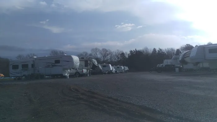 Workman's RV Park Picture 2