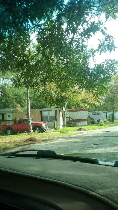 Spanish Oak Mobile Home Park Picture 1